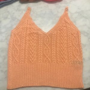 Peach pink spaghetti strap crop top!